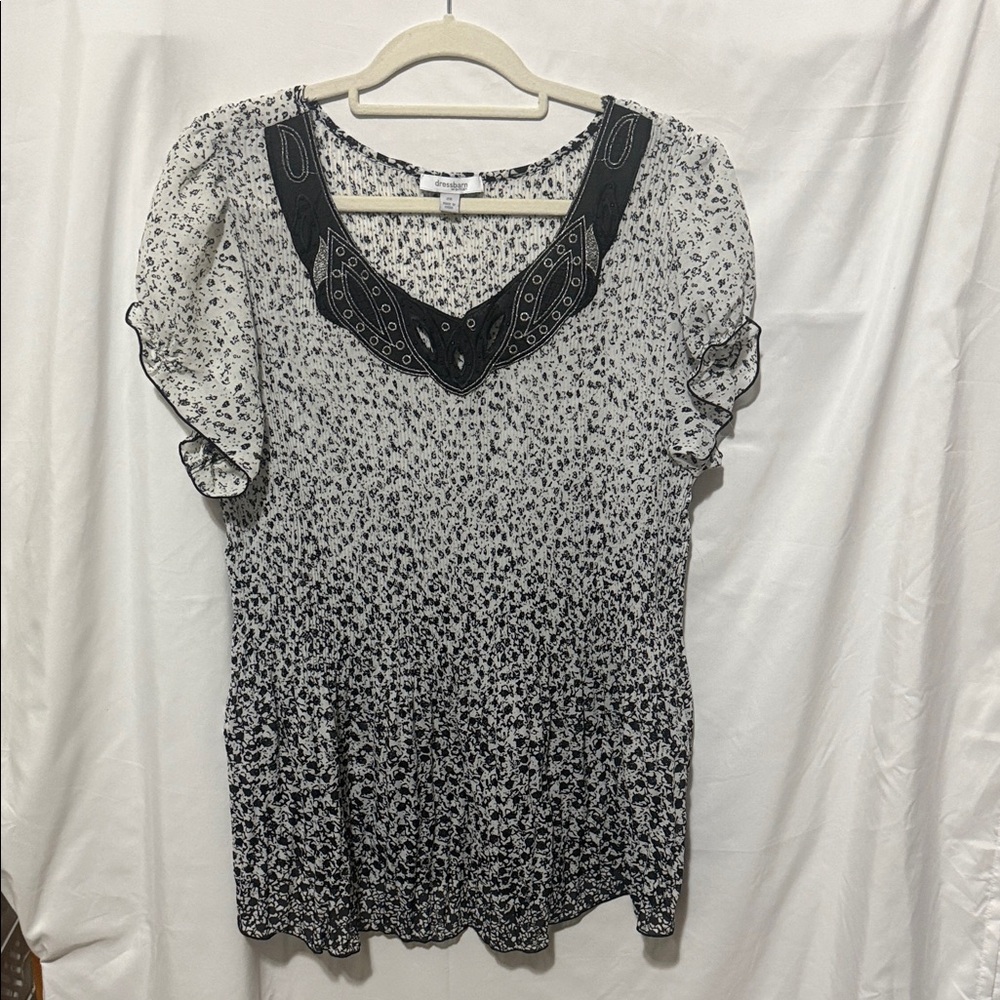 Dressbarn Black and White Patterned Blouse